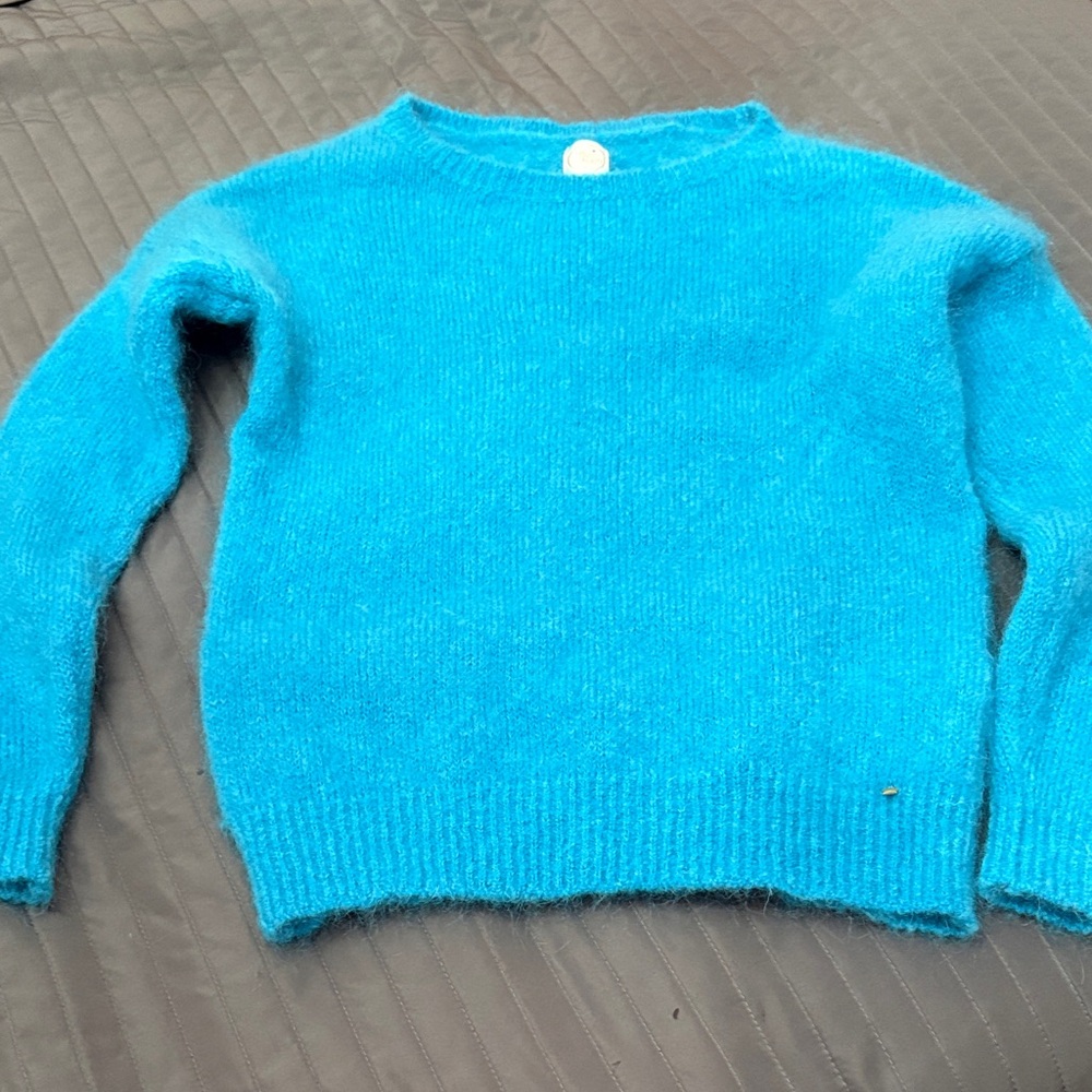 Vibrant Turquoise Crew Neck Sweater